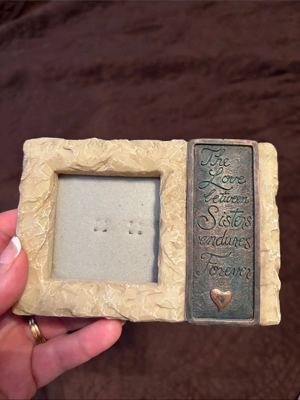SISTERS Decorative Photo Frame Set/accents - Cream/Brown+ “Sisters” Gold Accent